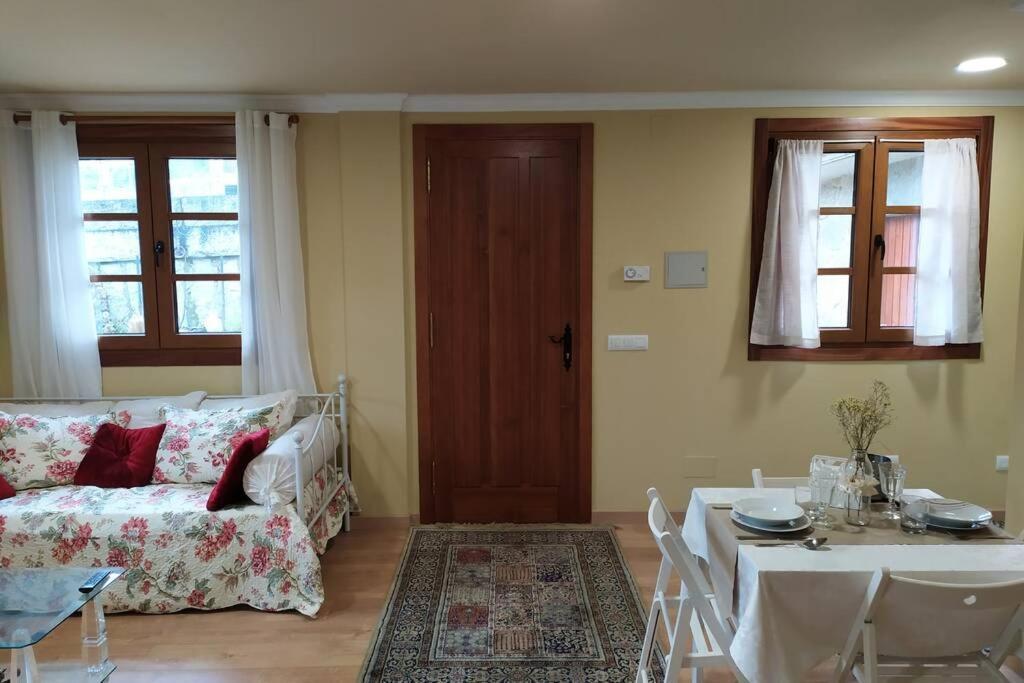 O Apartamento Do Xanza, Ideal Para Parejas Adaptado Movilidad Reducida Meis Exterior photo